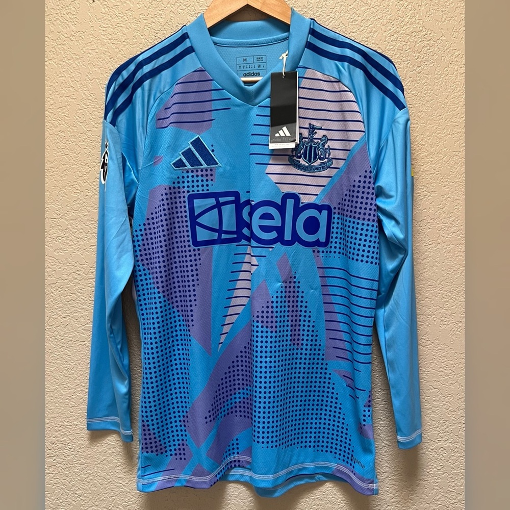 Newcastle United F.C. Team Goal Keeper Jersey Martin Dubravka #1 Men's Size-M